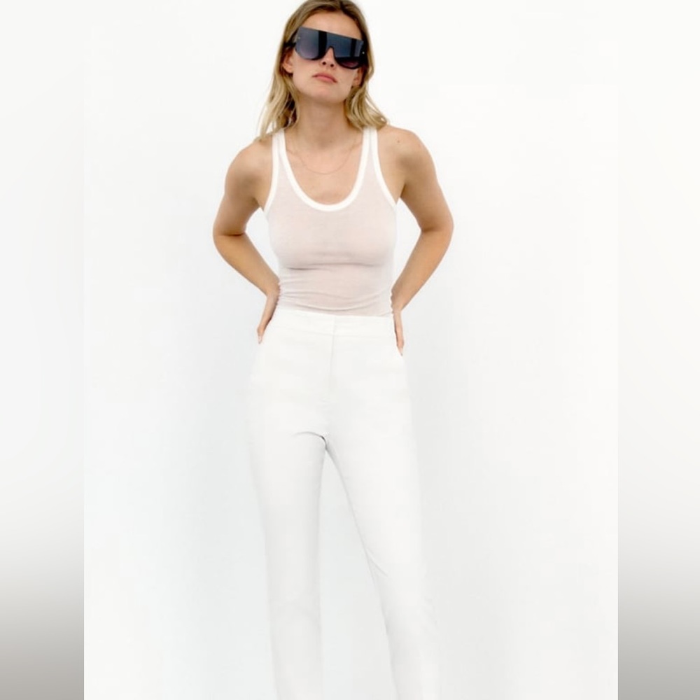 Zara white jogger waist dress pant. Size small. Never worn.